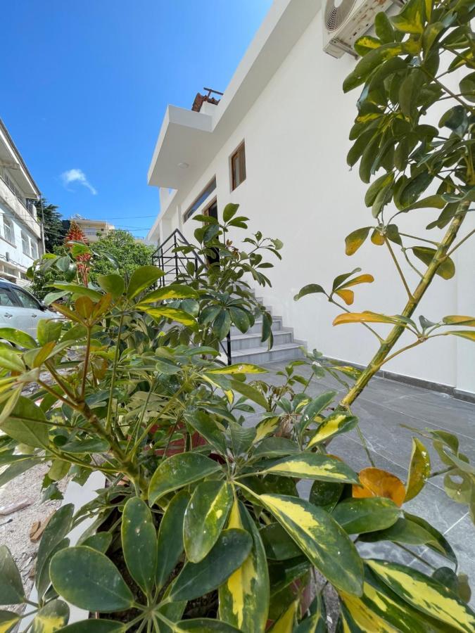 Sun And Sea Apartment Saranda Esterno foto