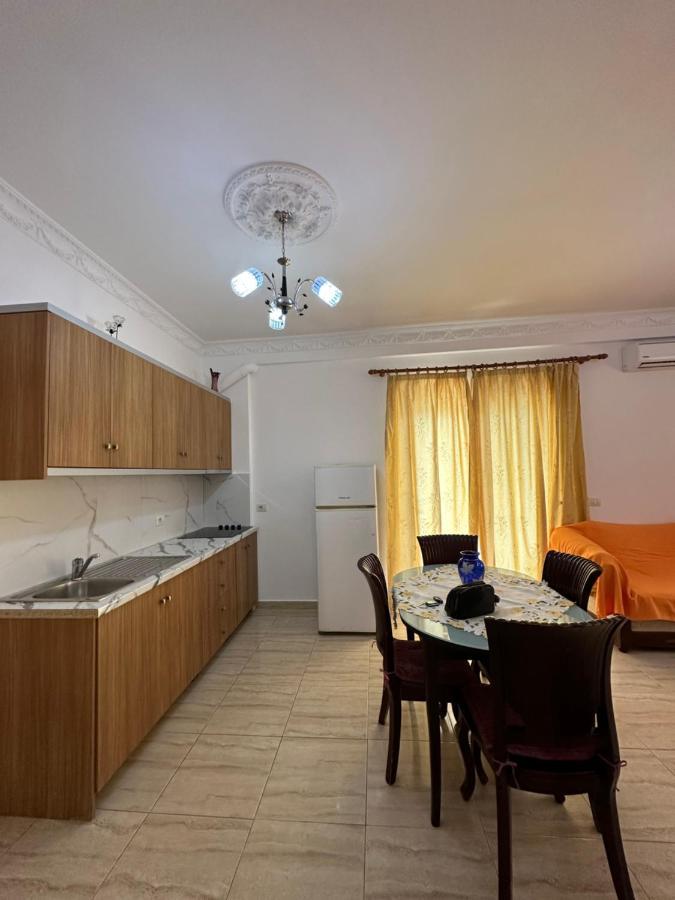 Sun And Sea Apartment Saranda Esterno foto