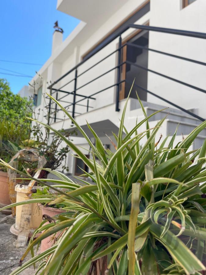 Sun And Sea Apartment Saranda Esterno foto
