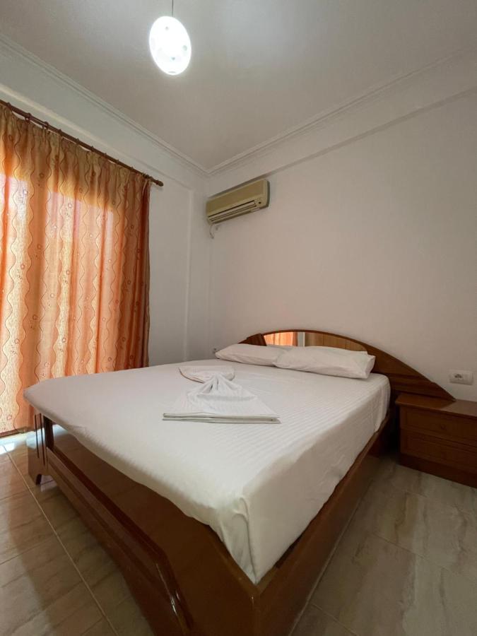 Sun And Sea Apartment Saranda Esterno foto