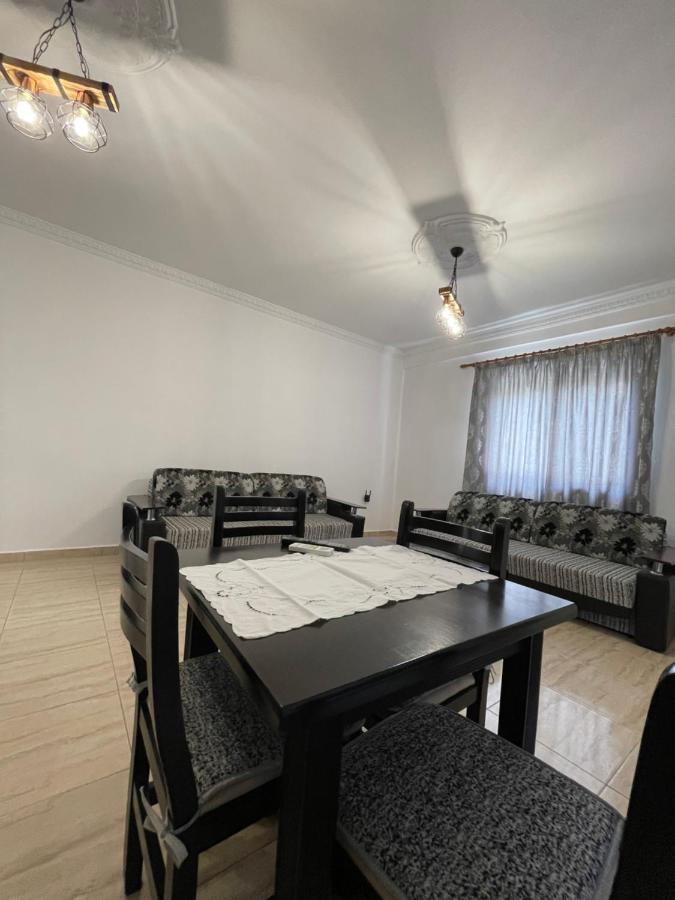 Sun And Sea Apartment Saranda Esterno foto