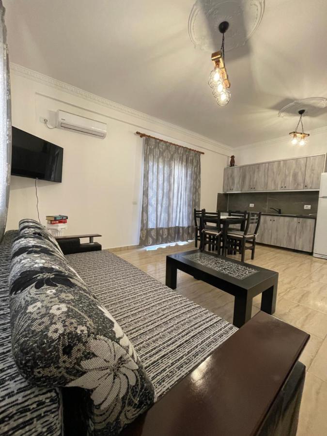 Sun And Sea Apartment Saranda Esterno foto
