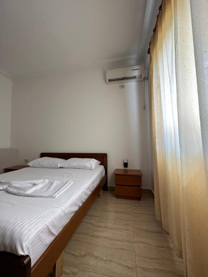 Sun And Sea Apartment Saranda Esterno foto