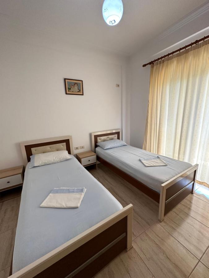 Sun And Sea Apartment Saranda Esterno foto